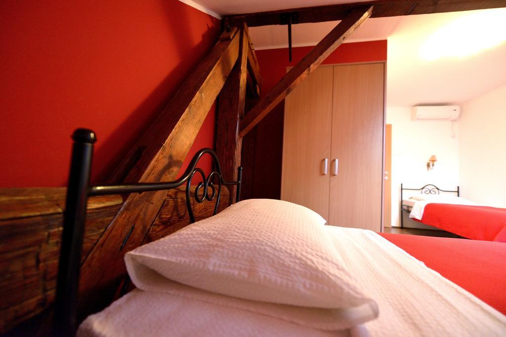 Bed And Breakfast "Caffe-Caffe" Kikinda Room photo