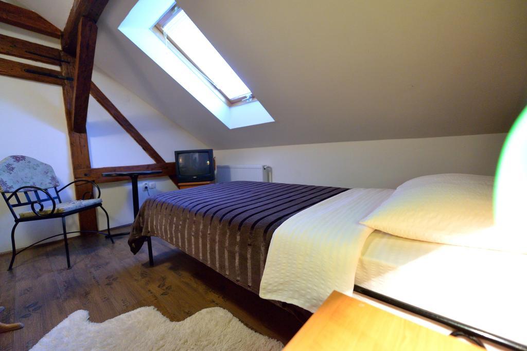 Bed And Breakfast "Caffe-Caffe" Kikinda Room photo