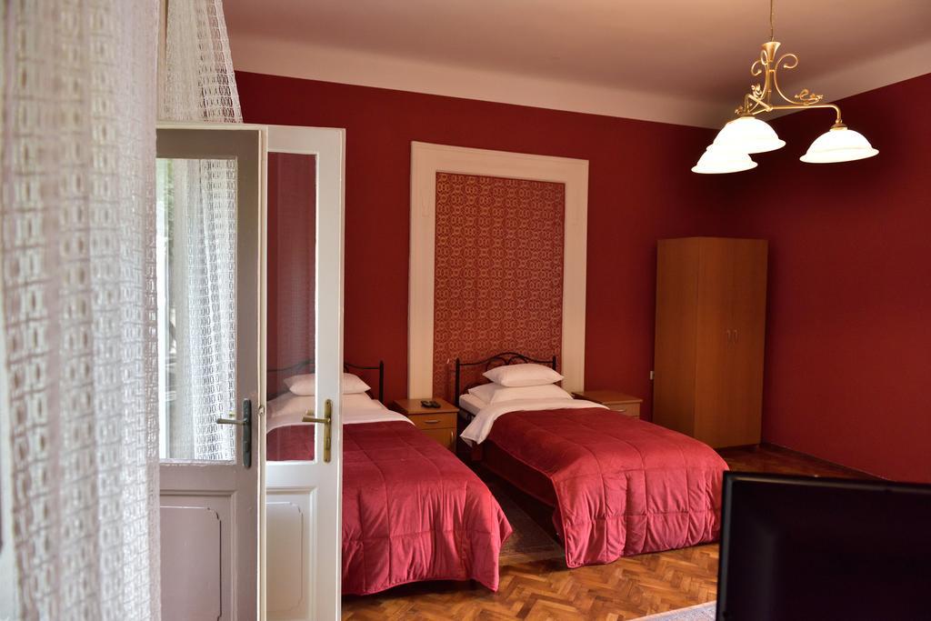 Bed And Breakfast "Caffe-Caffe" Kikinda Room photo